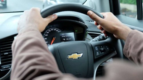 Jangan Panik! Ini Penyebab Setir Mobil Terasa Berat dan Solusinya