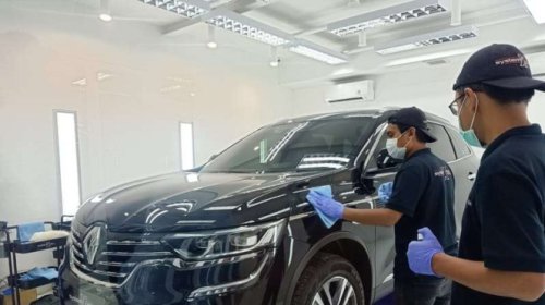 Awas! Air Hujan Bisa Rusak Cat Mobil, Begini Solusi Perawatannya