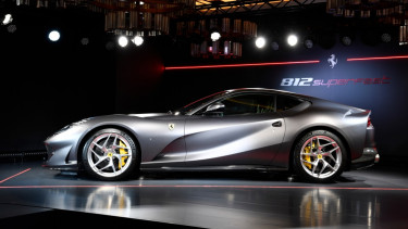 Mobil Supercar Ini Diberhentikan, Ini Alasannya!
