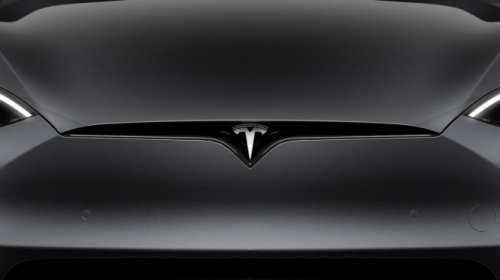 Tesla, Terungkap! Alasan Tesla Tak Pernah Dukung Apple CarPlay dan Android Auto