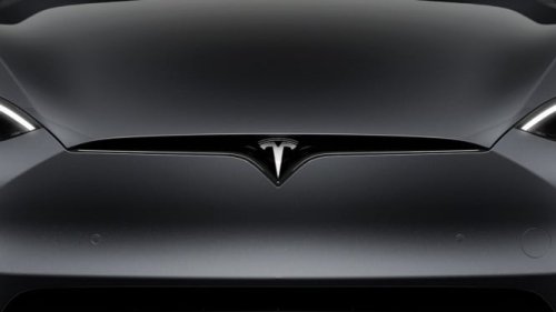 Tesla Umumkan Pembaruan Besar untuk Fitur Self-Driving, Lebih Cerdan dan Aman!