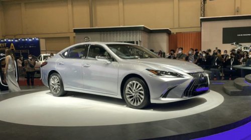 Daftar Mobil Kelas Menengah Terbaik 2025, Perpaduan Harga dan Kualitas Maksimal