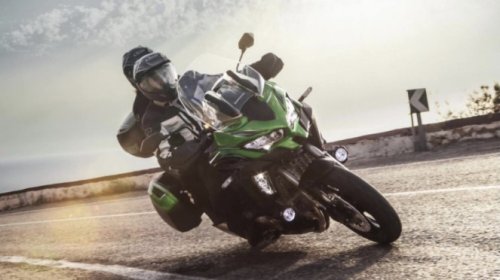 Kawasaki, Rahasia Transmisi Unik Motor Kawasaki, Bikin Pengendara Lebih Nyaman di Jalan