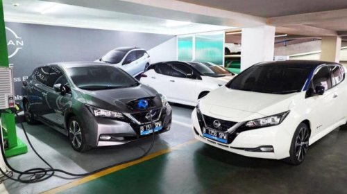 Ada Mobil Listrik yang Bisa Isi Daya dari Cahaya Matahari