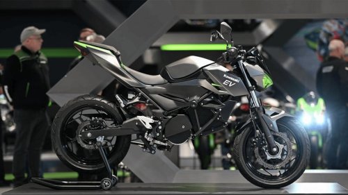 Kawasaki, Rahasia Transmisi Unik Motor Kawasaki, Bikin Pengendara Lebih Nyaman di Jalan