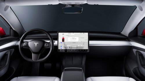 Tesla, Terungkap! Alasan Tesla Tak Pernah Dukung Apple CarPlay dan Android Auto