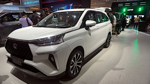 Mobil Irit BBM Ini Tawarkan Diskon Besar di Pameran GJAW 2025