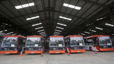 Jangan Lupa, Masa Depan EV Indonesia Bukan Cuma Mobil, tapi Motor dan Bus Listrik