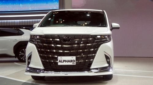 Toyota,  Toyota Alphard, Toyota Alphard, Mobil Toyota Alphard Dapat Diskon Rp130 Juta di GJAW 2025