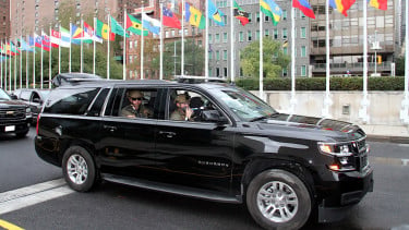 Chevrolet Suburban, Mobil Jenis SUV dengan Sejarah Panjang yang Masih Populer hingga Kini!