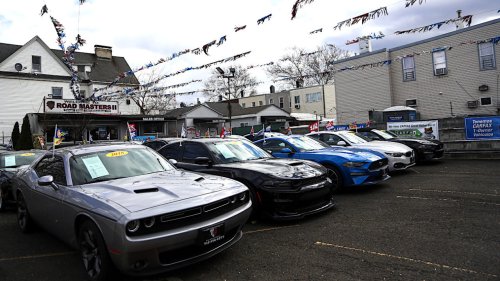 Terpopuler: Mobil Bekas, VinFast, hingga PEVS 2026