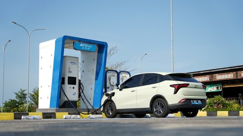 Terpopuler: Pajak Mobil Listrik Tak Lagi Gratis, Nasib Pemilik Lama, Ujian SIM Makin Sulit