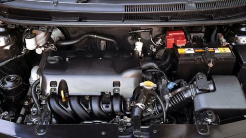 Cara Sederhana Merawat Kabel dan Soket di Ruang Mesin Mobil