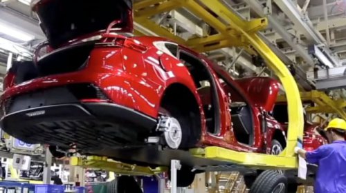 Terpopuler: Penimbunan Mobil China, Isuzu MU-X dan Kebangkitan Kawasaki KLE500