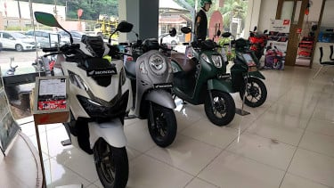 2 Motor Honda Dapat Diskon Rp6,5 Juta