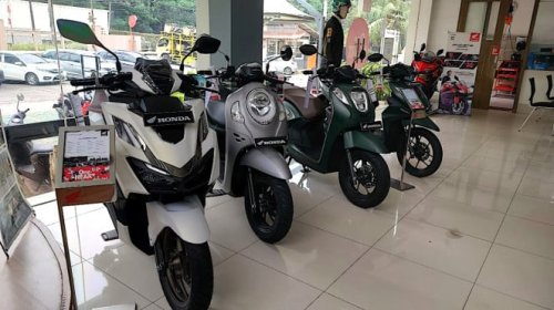 Honda, Diskon Honda Vario Oktober 2025, Potongan Hingga Rp2,2 Juta Plus Gratis Ganti Oli