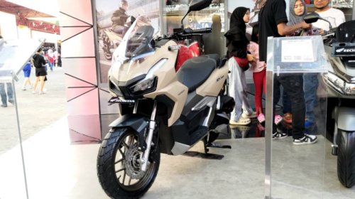 Honda, Honda ADV, Terpopuler Promo Honda ADV 160, MPV Mewah Non-Jepang, dan Kompatibilitas Bioetanol