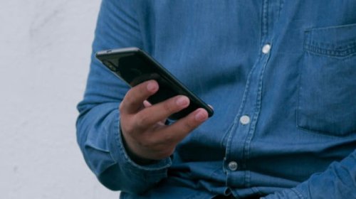 Jangan Sembarangan! Ini Barang yang Sebaiknya Tidak Disimpan di Box Mobil