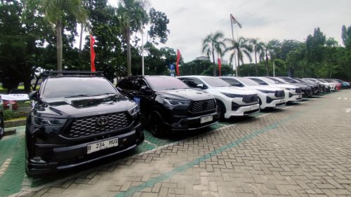 Mobil Hybrid MPV Mendominasi di Indonesia