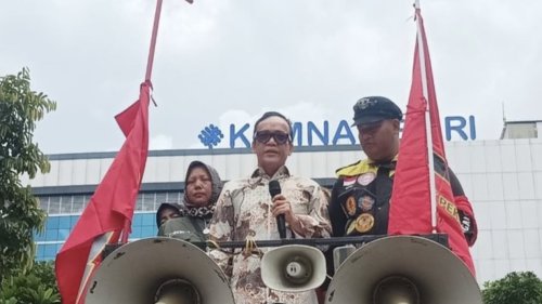 Miliaran Rupiah Isi Garasi Wamenaker Immanuel Ebenezer yang Kena OTT KPK