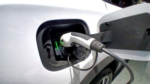 Terpopuler: Mobil Hybrid Bekas, Pajak Tinggi dan Tantangan Kendaraan Listrik