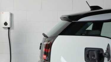 Harga BBM Bikin Mobil Listrik Bekas Laris