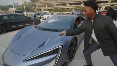 BYD, BYD Bawa Mobil yang Bikin Youtuber IShowSpeed 'Ketakutan' di GIIAS 2025