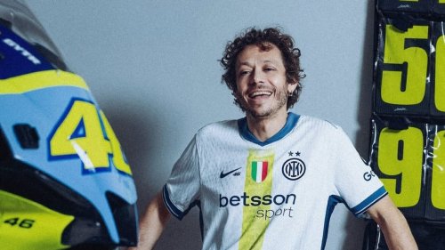 Valentino Rossi, MotoGP, Valentino Rossi Siap Bawa Kejutan VR46 ke Jakarta Jelang MotoGP Mandalika!