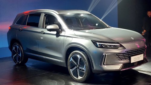 Polytron Menahan Gempuran Mobil Listrik China Cuma Pakai 2 Model