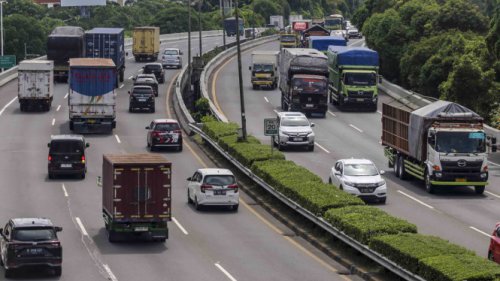 Teriak Sopir Truk Soal Maraknya Aksi Pungutan Liar
