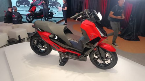 Terpopuler: Motor Honda Paling Irit, Motor Listrik Jarak Terjauh, EV Dilirik saat BBM Naik
