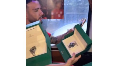 Harga Jam Tangan Rolex Hadiah Prabowo untuk Pemain Timnas  Setara Avanza