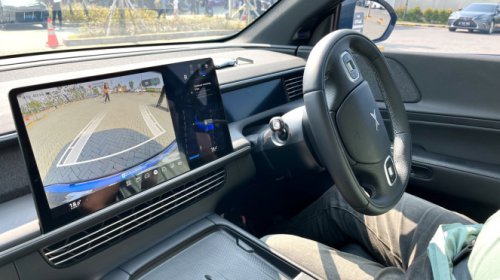 Xpeng | XPeng G6 | Sensasi di Balik Kemudi Xpeng G6: Parkir Jadi Urusan Sepele