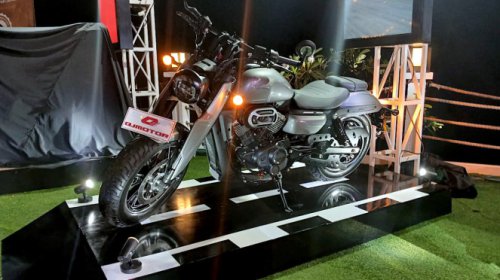 Terpopuler: Toyota Siapkan Mobil Listrik hingga Ramainya Komunitas Motor