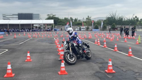 Honda, Honda Uji Instruktur Safety Riding, Gak Cuma Soal Teknik