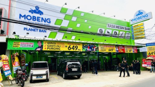 Terjang Banjir Asal-asalan Bisa Bikin Mobil Rusak, Segini Biaya Perbaikannya