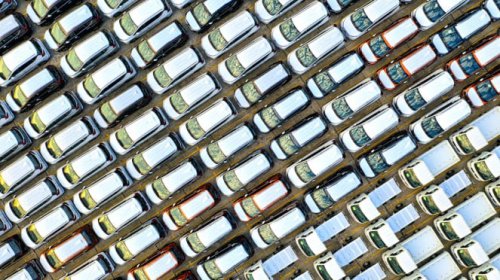 Kota Ini Larang Mobil Warna Gelap, Bisa Kena Denda!