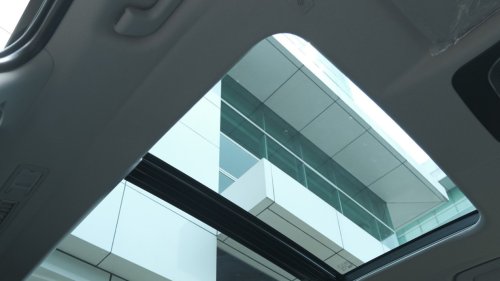 Efek Buruk Jika Salah Pilih Kaca Film untuk Sunroof dan Panoramic Roof Mobil