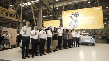 Wuling Luncurkan Dua Mobil Listrik Sekaligus, Salah Satunya Buat Angkut Barang