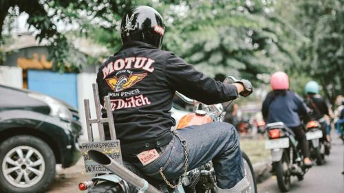 Anak Motor Merapat! Begini Jadinya saat Motul Berkolaborasi dengan Von Dutch