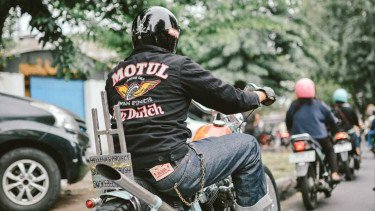 Anak Motor Merapat! Begini Jadinya saat Motul Berkolaborasi dengan Von Dutch