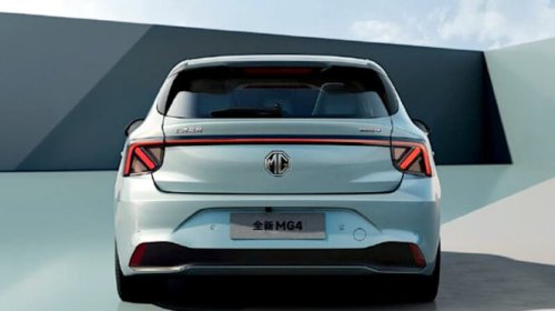 BYD, BYD Dolphin, Tantang BYD Dolphin, MG4 EV Pakai Baterai Super Canggih