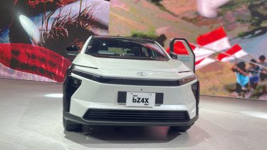 Toyota bZ4X Lokal Debut di GIIAS 2025: Lebih Canggih, Lebih Murah?