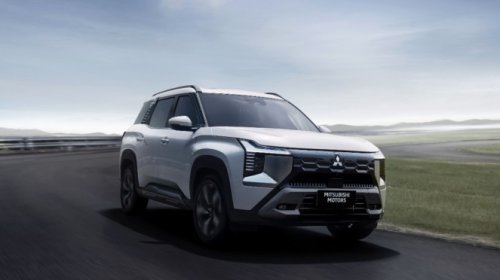 Terpopuler: 2 Moge Baru Honda, Toyota bZ4X Lokal, Harga Mitsubishi Destinator