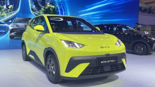 Bersaing dengan Mobil Listrik, LCGC Disebut Harus Cari Pasar Baru