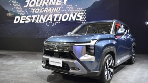 Mitsubishi, Mitsubishi XForce, Mitsubishi Destinator, Touring, Terpopuler: Mitsubishi Destinator vs Xforce, Motor Touring Mahal Harley