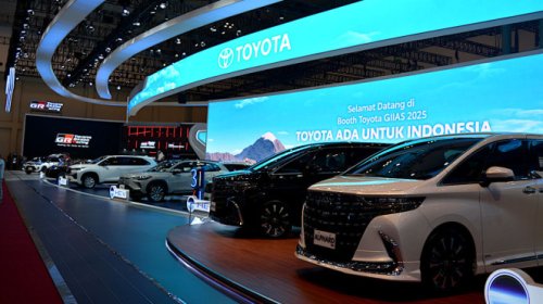 Toyota, Diskon Mobil Toyota di GIIAS 2025 hingga Rp140 Juta