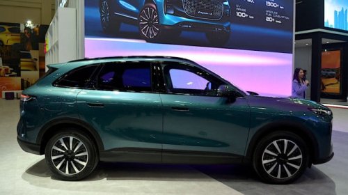 Mobil SUV Ini Gunakan Teknologi Canggih untuk Hemat Bahan Bakar