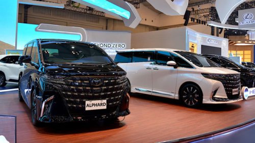 Toyota | Toyota Alphard Jokowi Penyok saat Bagi-bagi THR, Segini Harga Barunya