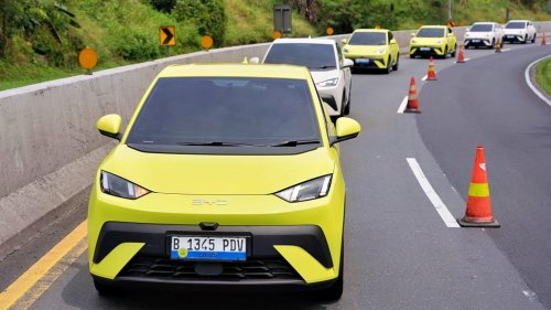 BYD, Rebutan Tahta Mobil Terlaris: BYD Atto 1 Unggul Jauh, SUV dan Low MPV Banyak Tumbang
